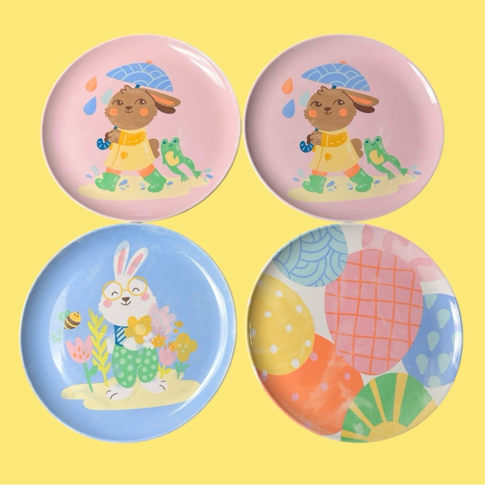 Spritz Colorful Animal Dinnerware Set
